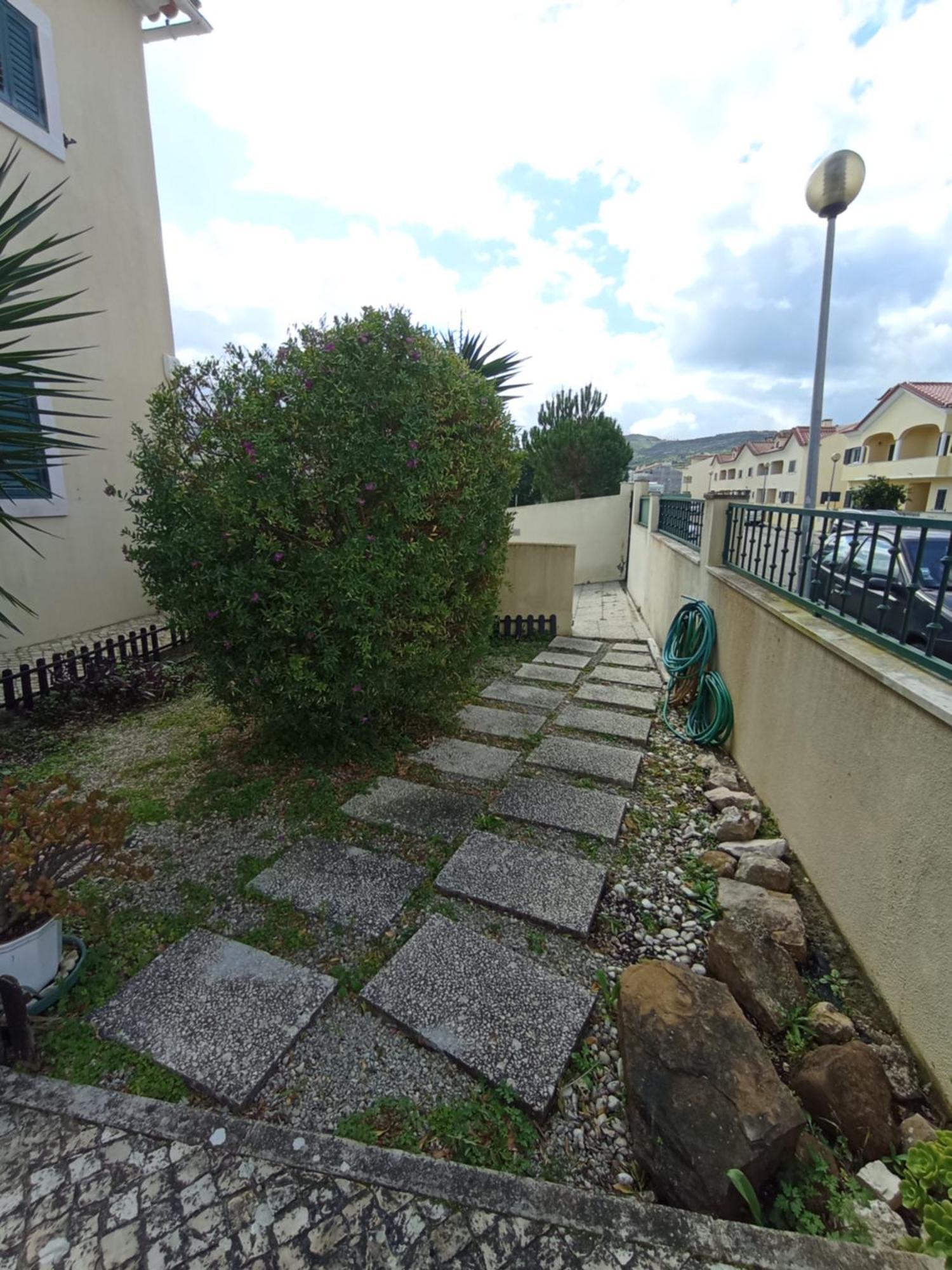 Sossego E Tranquilidade-Valley Guest House-Perto De Lisboa-Estacionamento A Porta Do Alojamento Arruda dos Vinhos Extérieur photo